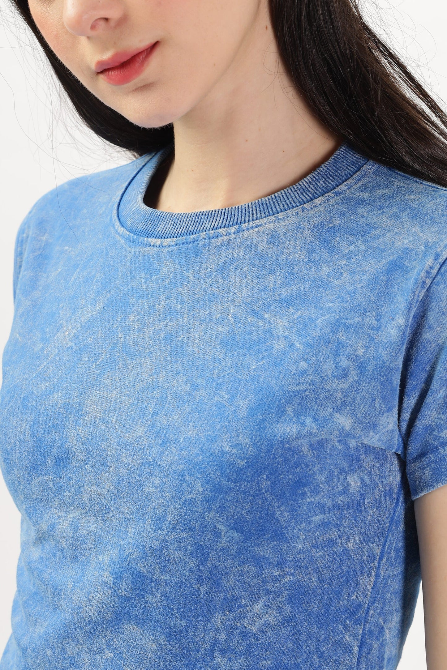 Blue acid-wash crop-top