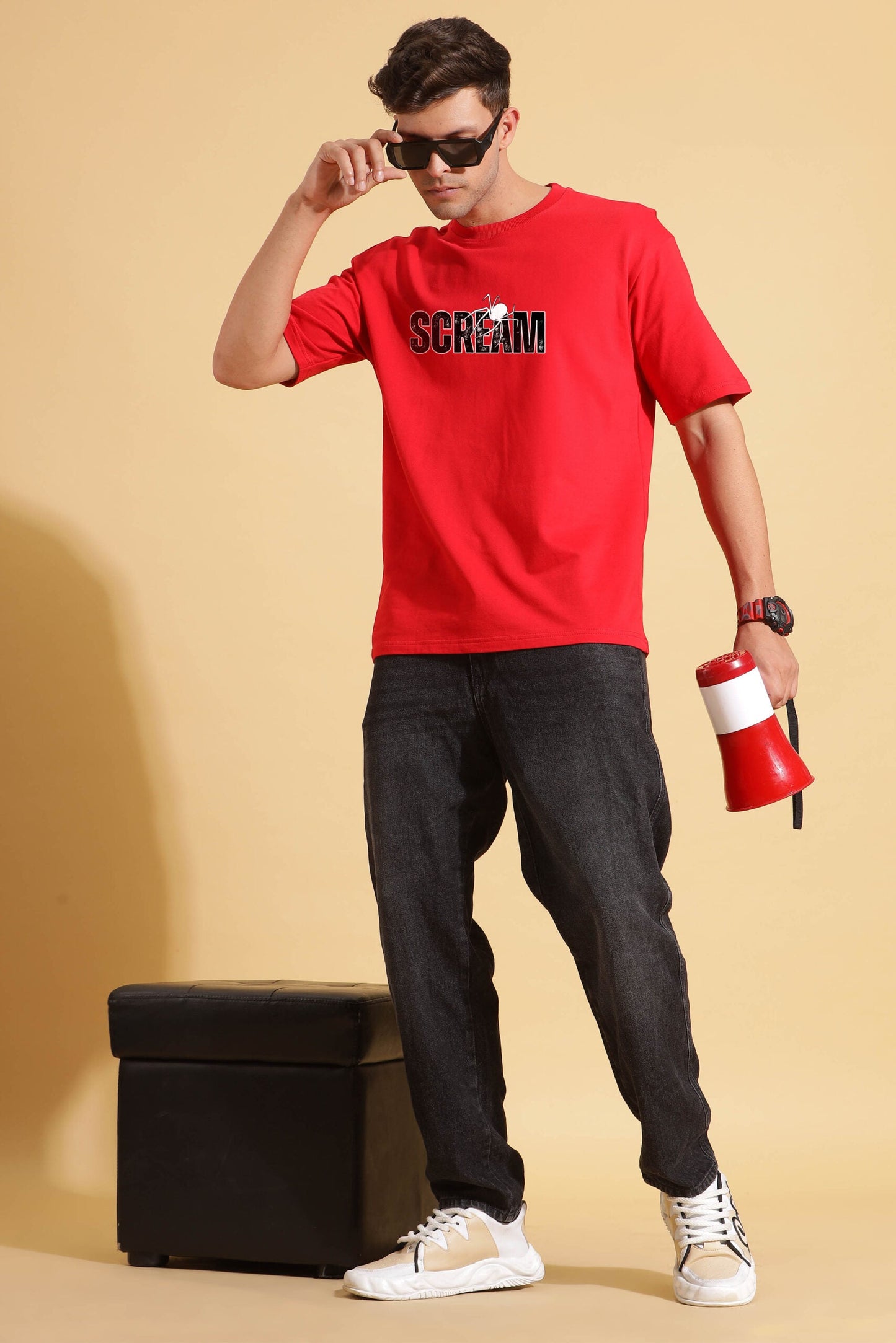 Moovio Bold Red Oversize Premium Oversize Tee